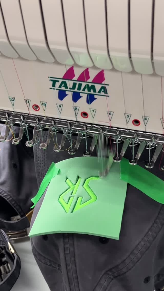 Embroidery Flow this week 🧵🔊 #screenprinting #embroidery #manufacturing #customshirts #customhats