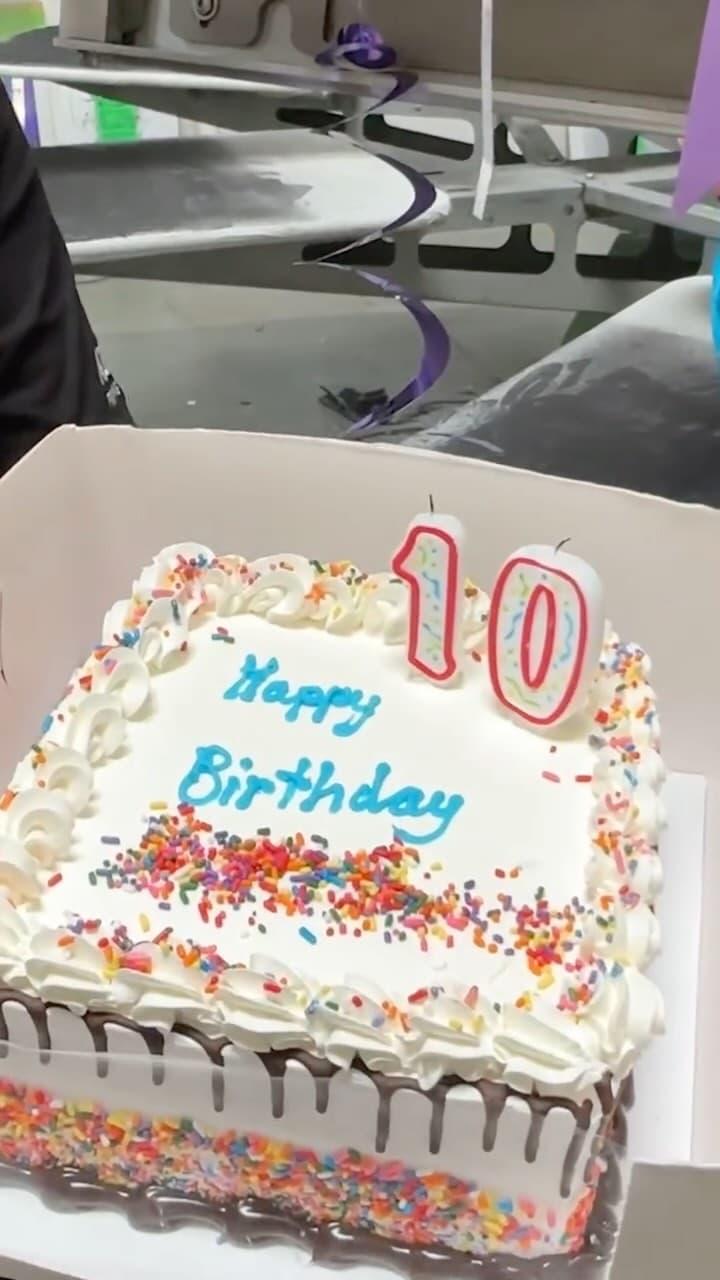 Can’t believe its already been 10 years 🎉 Cheers to 10 more ! Happy birthday to our first born 🥲🎈🍾🍻 #printtoaster #ktgprintin...