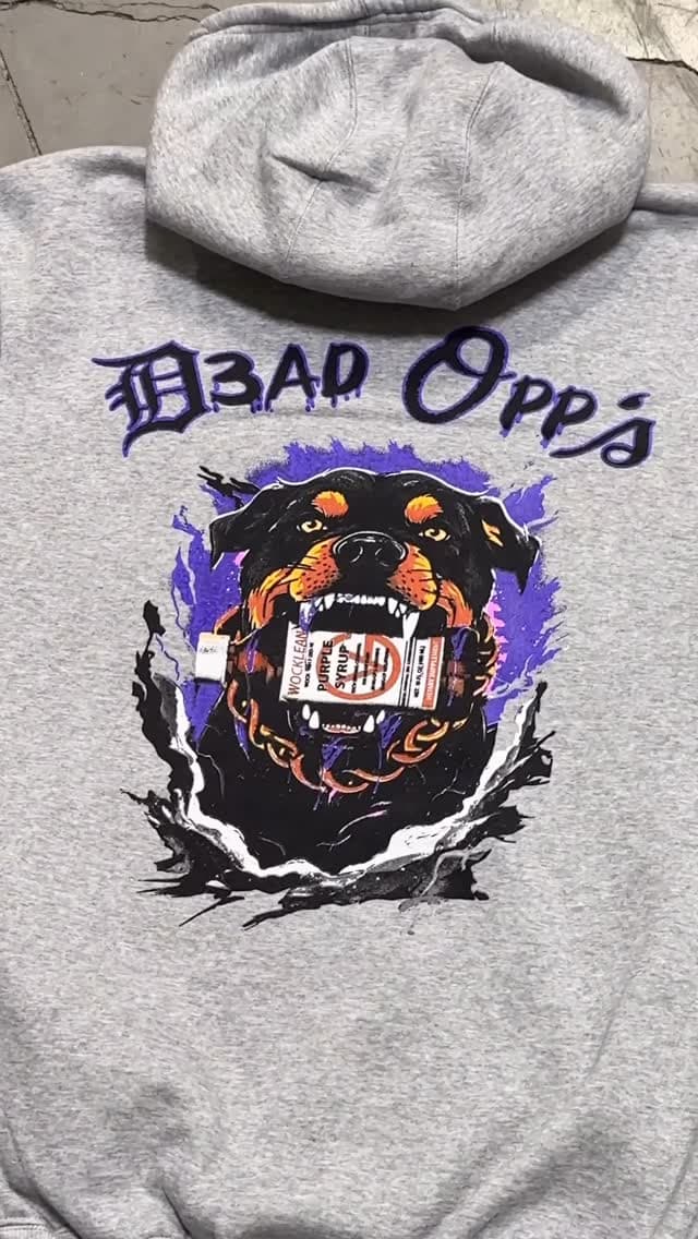 8-color screen print for the d3ad oops 😤 Contact us for your next order 🫶🏾 . . . #manufacturing #customshirts #printtoaster #...
