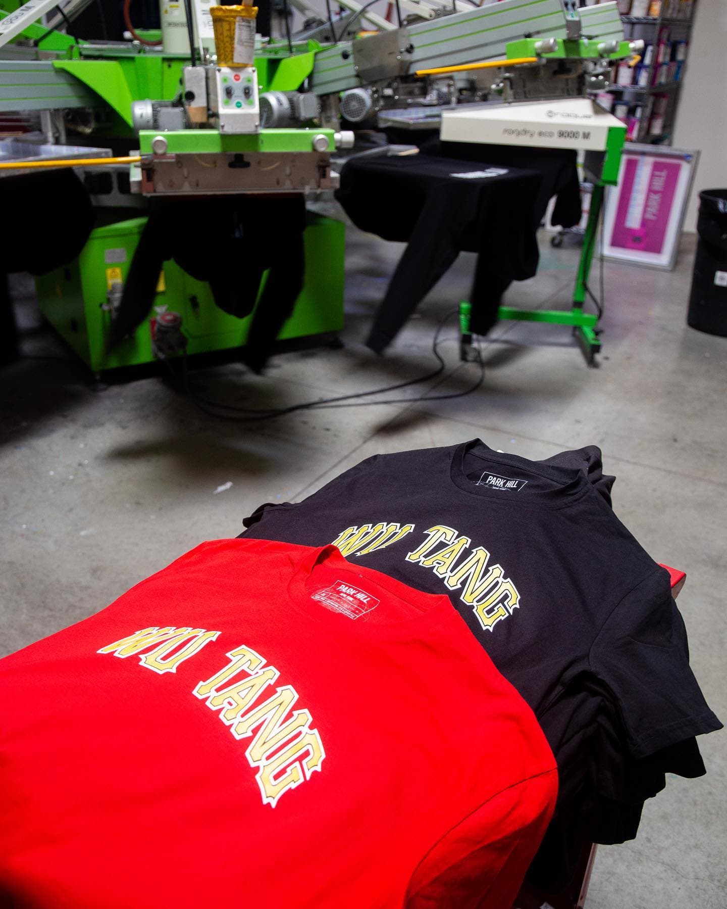 Wu-Tang clan ain’t nothin to f*ck wit! 👐🏼 @wutangclan #wutang #printing #design #print #graphicdesign #branding #art #digital...