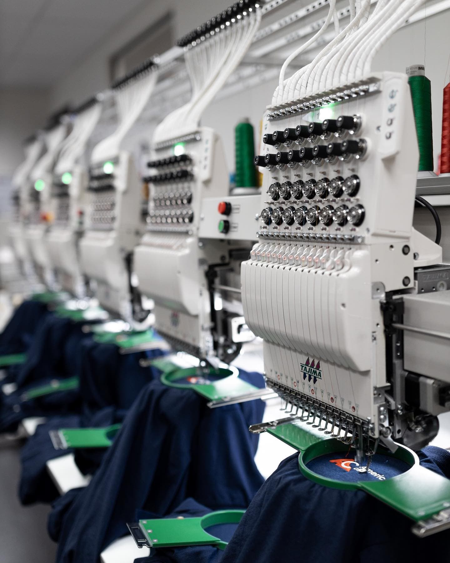 Knocking out some polos โ
๐๐งต #ktgprinting #embroidery #tajima