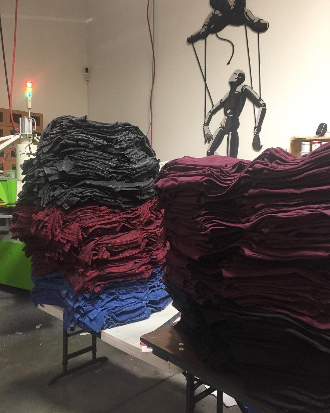 You thought they called us Stack Killaz for nothin'!?🤔😏😉.. #KTGprinting #NoDaysOffPaysOff